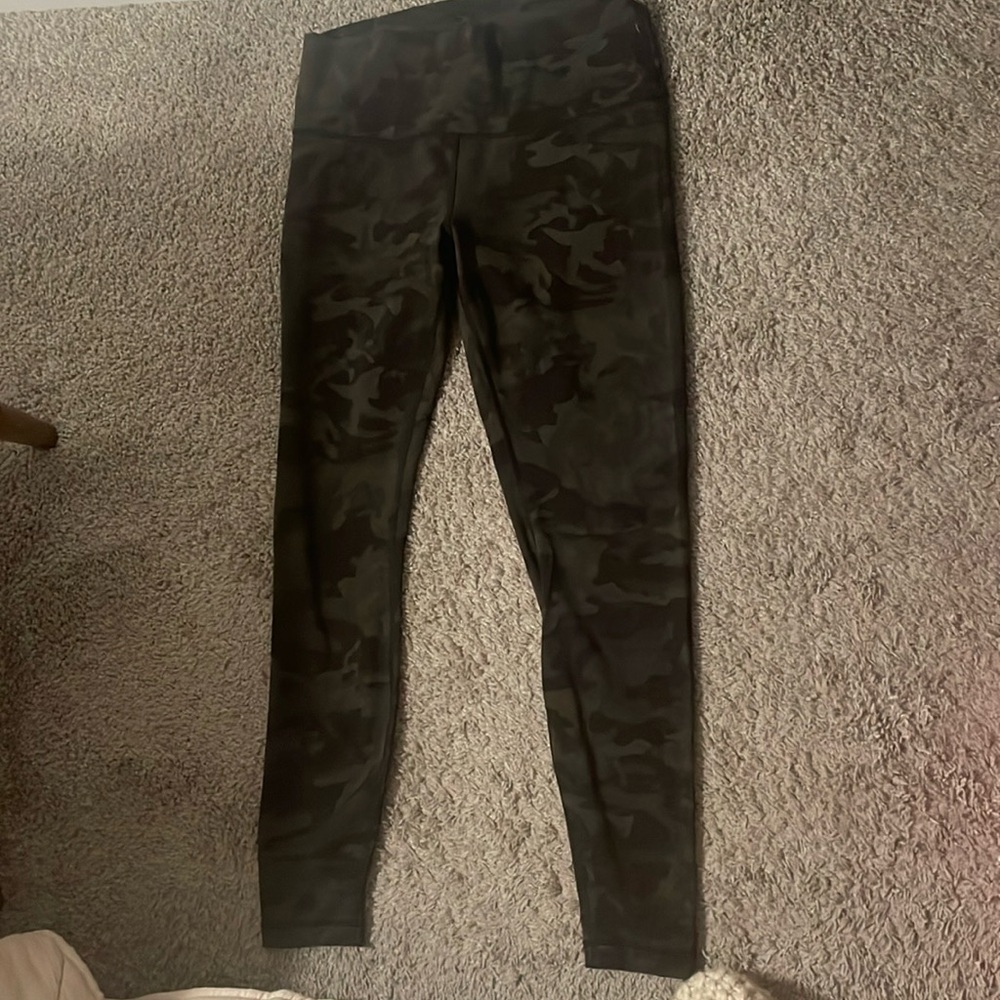 Lulu lemon camo leggings